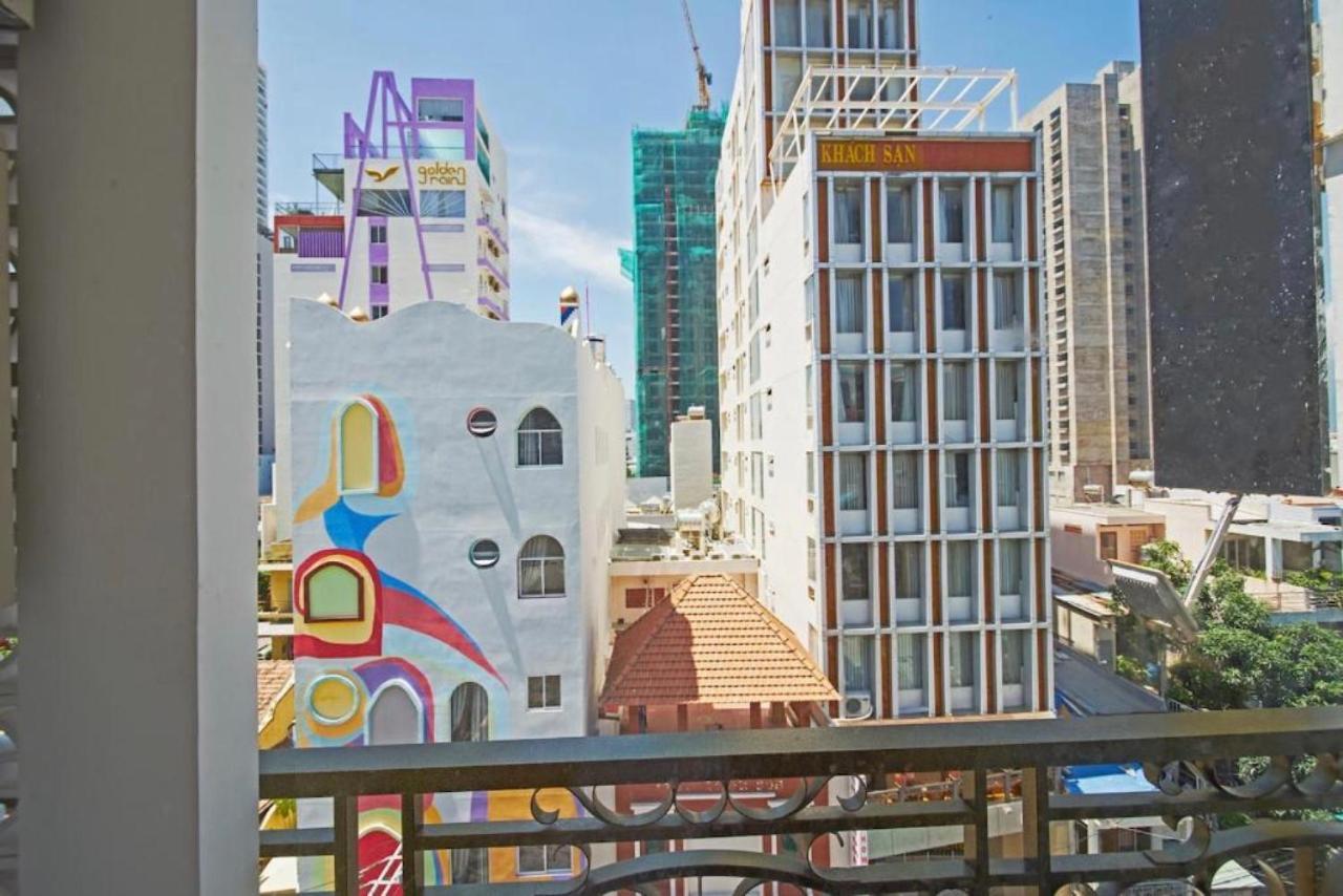 Aladin Hotel Nha Trang Bagian luar foto