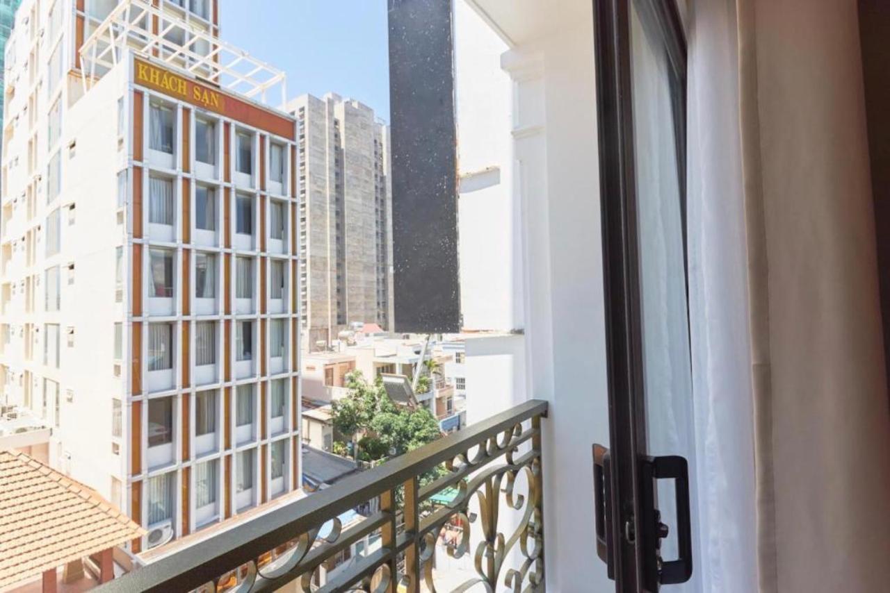 Aladin Hotel Nha Trang Bagian luar foto